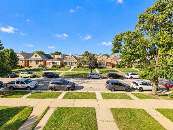 6059 W Lawrence AVE, Chicago, IL 60630
