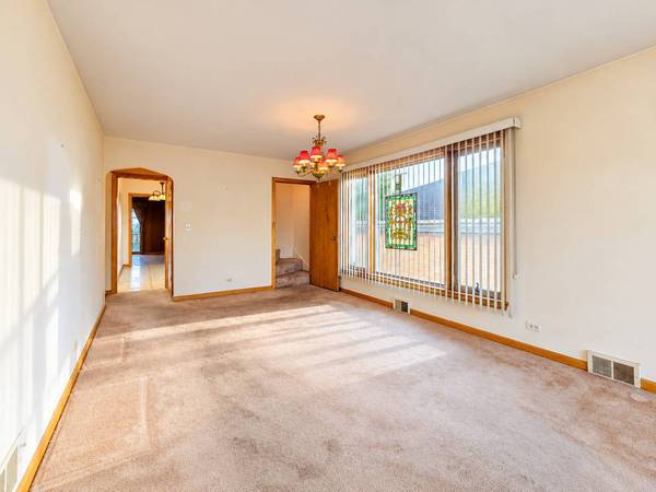 6059 W Lawrence AVE, Chicago, IL 60630