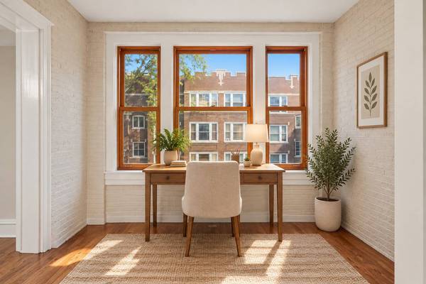 5468 S Woodlawn AVE #2E, Chicago, IL 60615