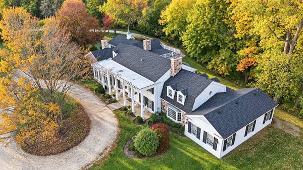 248 Aberdeen DR, Barrington Hills, IL 60010