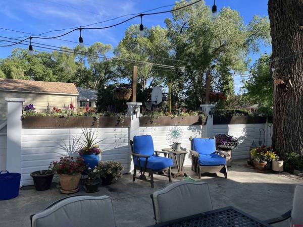 136 N Nevada Avenue, Montrose, CO 81401