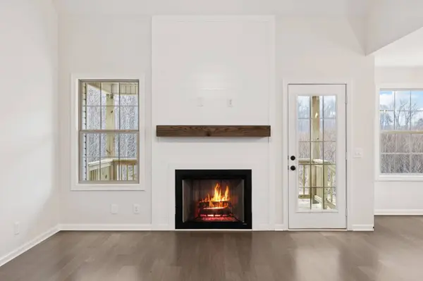 1539 Fredrick Dr, Clarksville, TN 37042