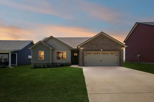 1108 Cardinal Creek Dr, Clarksville, TN 37040