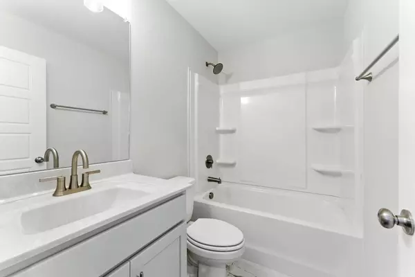 1622 Erika Dr, Clarksville, TN 37042