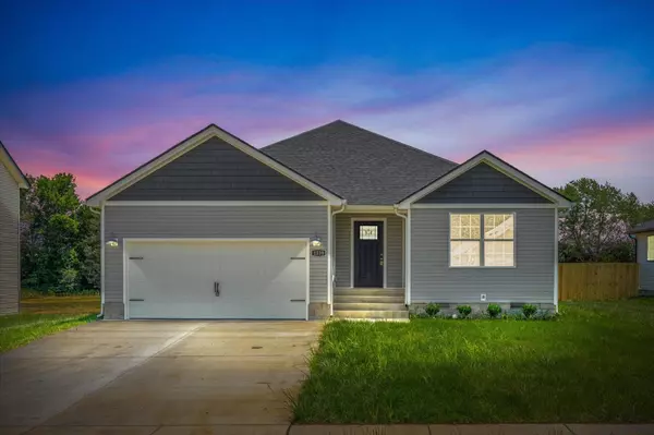 1622 Erika Dr, Clarksville, TN 37042