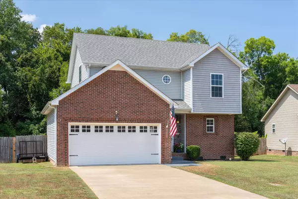 795 Banister Dr, Clarksville, TN 37042