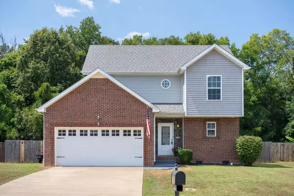 795 Banister Dr, Clarksville, TN 37042
