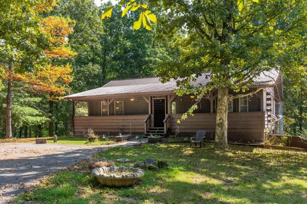 151 Jerry Smith Rd, Indian Mound, TN 37079