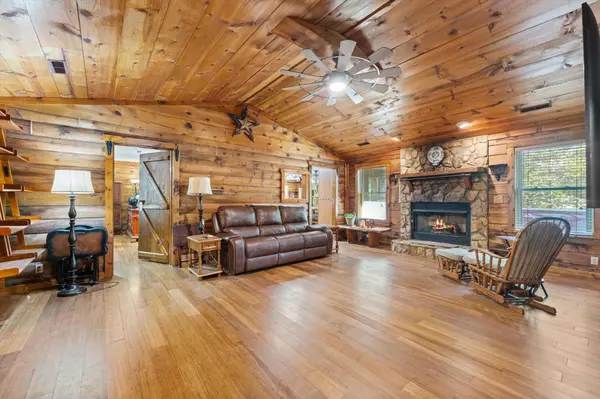 151 Jerry Smith Rd, Indian Mound, TN 37079