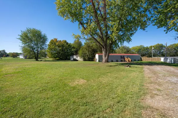 215 Alabama Ave, Oak Grove, KY 42262