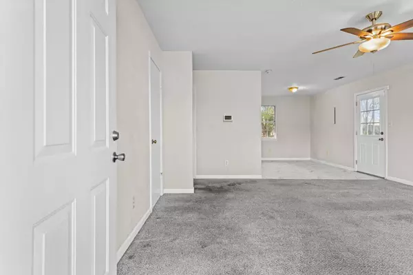 140 New Gritton Ave, Oak Grove, KY 42262