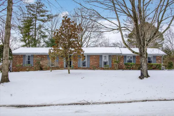 432 Rivermont Dr, Clarksville, TN 37043