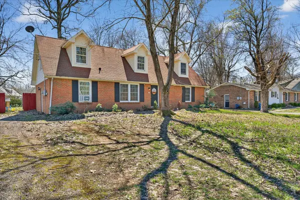 112 Mossland Dr, Clarksville, TN 37042