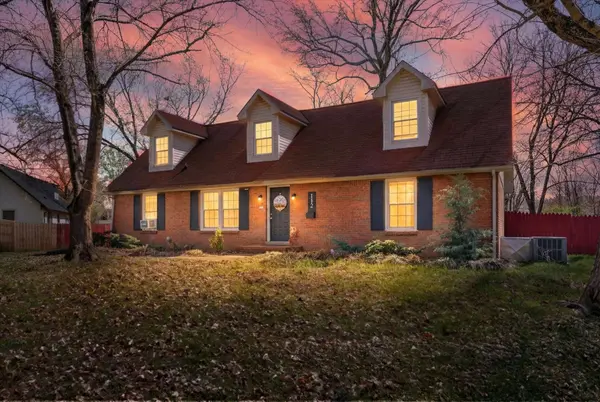 112 Mossland Dr, Clarksville, TN 37042