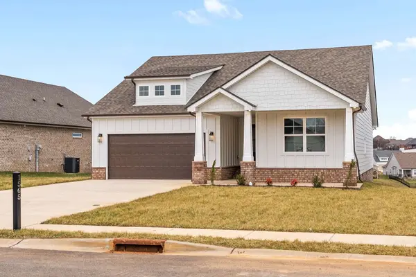 937 Bankside Dr, Clarksville, TN 37043