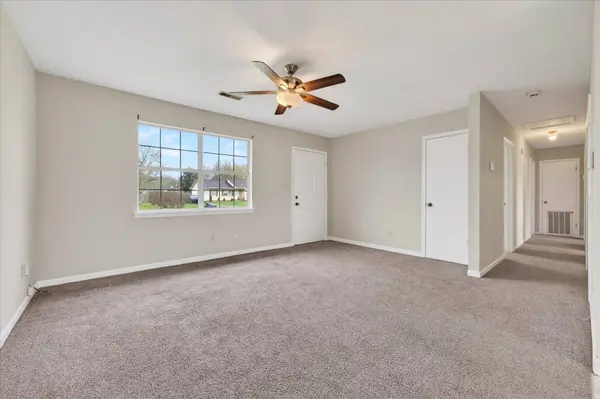 140 New Gritton Ave, Oak Grove, KY 42262