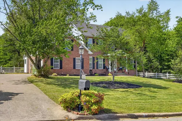 408 Marietta Pl, Clarksville, TN 37043