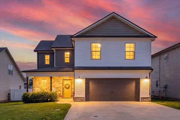 689 Elm St, Clarksville, TN 37040