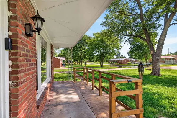 31 Charlemagne Blvd, Clarksville, TN 37042