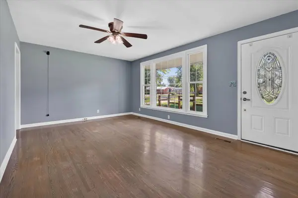 31 Charlemagne Blvd, Clarksville, TN 37042