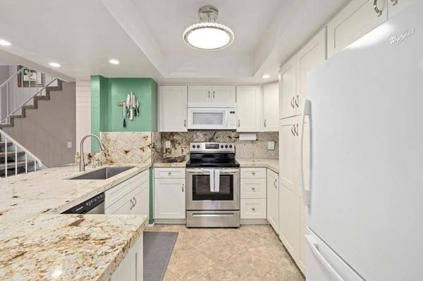 760 Silver DR, Vista, CA 92083