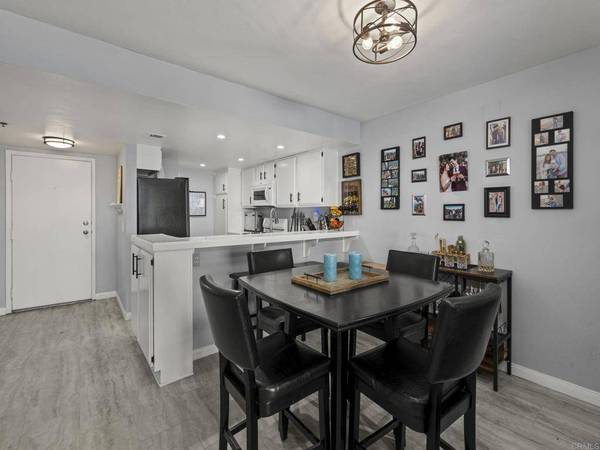 233 Mangano CIR, Encinitas, CA 92024