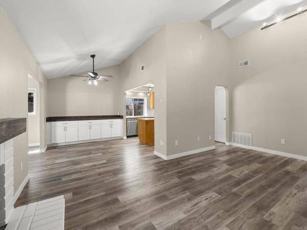 726 Fredricks AVE, Oceanside, CA 92058