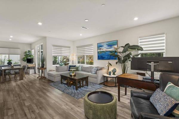 1513 Meriwood WAY, Vista, CA 92083