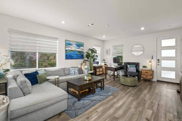 1513 Meriwood WAY, Vista, CA 92083