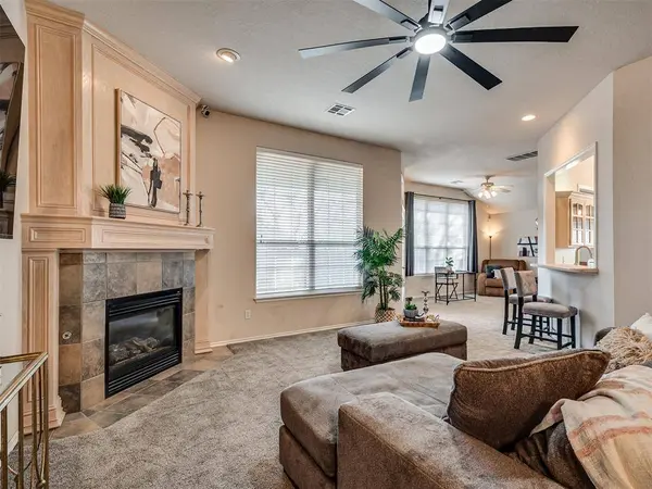 1516 Selborne PL, Yukon, OK 73099