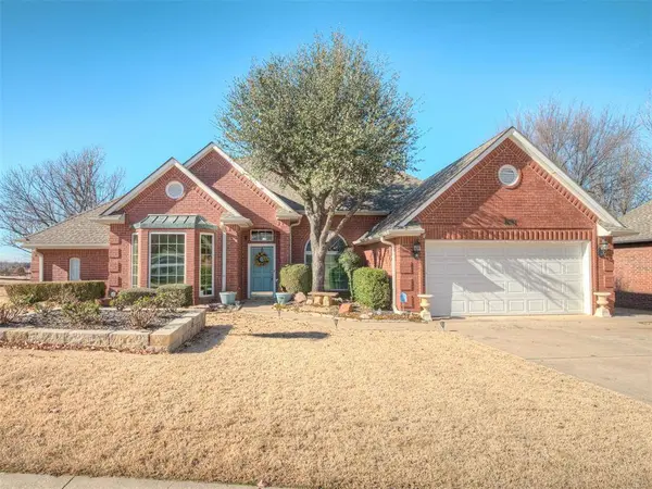 3901 Wildmeadow CT, Edmond, OK 73003