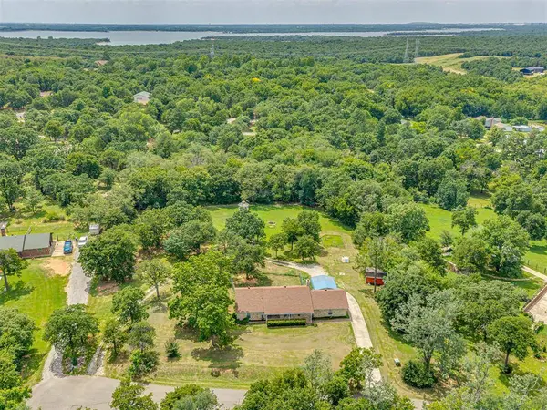 12917 Olympia DR, Oklahoma City, OK 73165