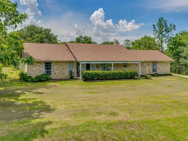 12917 Olympia DR, Oklahoma City, OK 73165