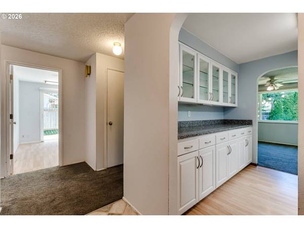 4742 THUNDERBIRD ST, Eugene, OR 97404