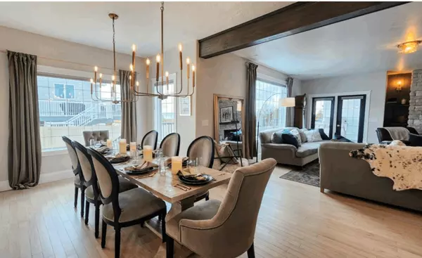 LIFESTYLE LISTINGS