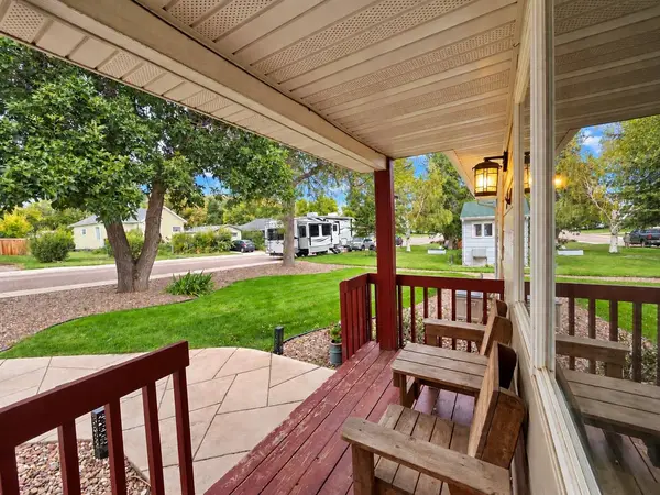 110 4th ST N, Cascade, MT 59421
