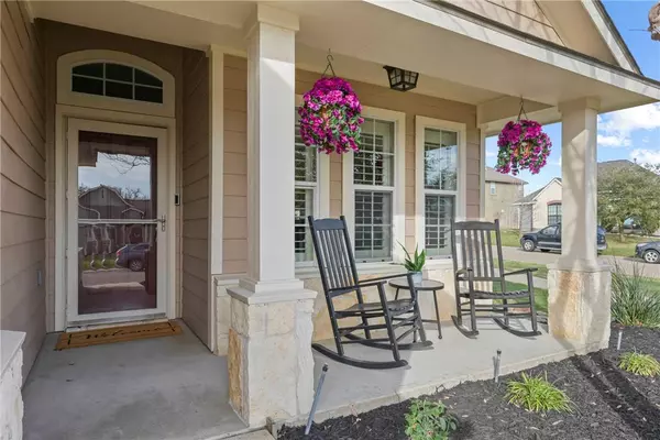 2014 Mountain Wind LOOP, Bryan, TX 77807