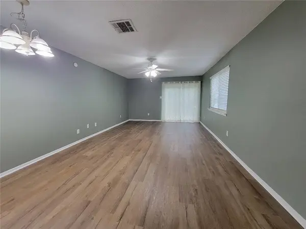 3923 Old Oaks DR #1, Bryan, TX 77802