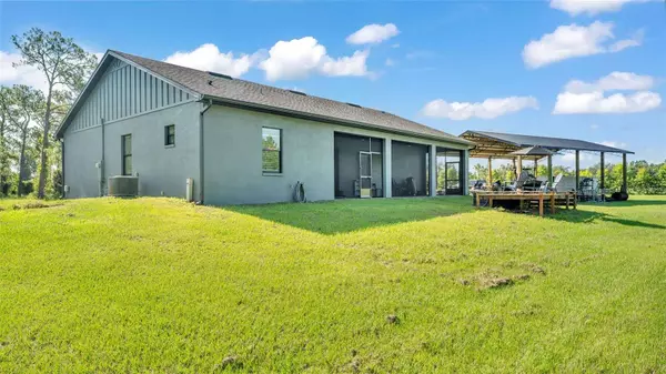 18940 COMMONWEALTH AVE N, Polk City, FL 33868