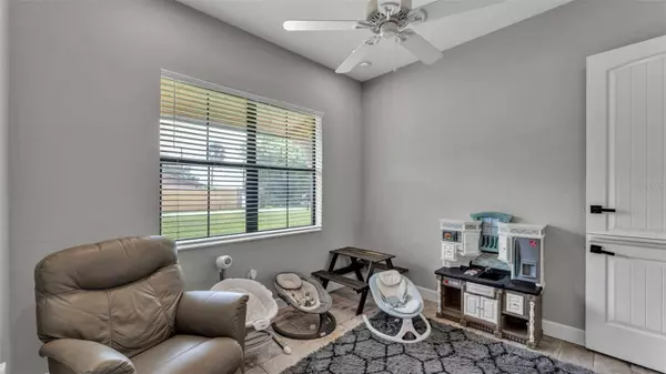 1740 SEMINOLE AVE, Auburndale, FL 33823