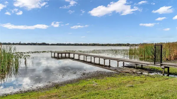 102 LAKE LENA BLVD, Auburndale, FL 33823