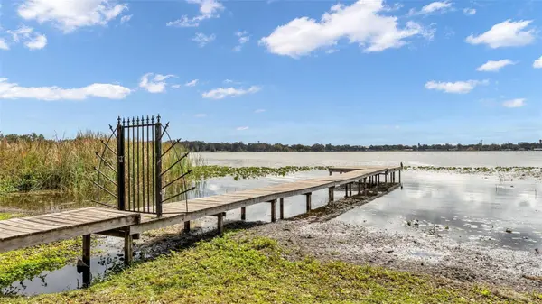 102 LAKE LENA BLVD, Auburndale, FL 33823