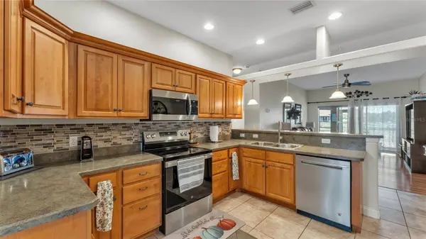 112 BENTLEY OAKS BLVD, Auburndale, FL 33823