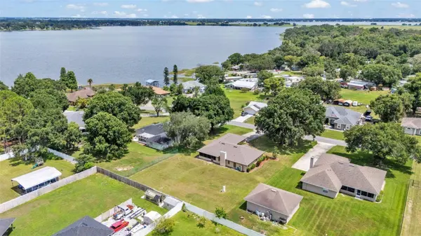 113 W JULIANA WAY, Auburndale, FL 33823