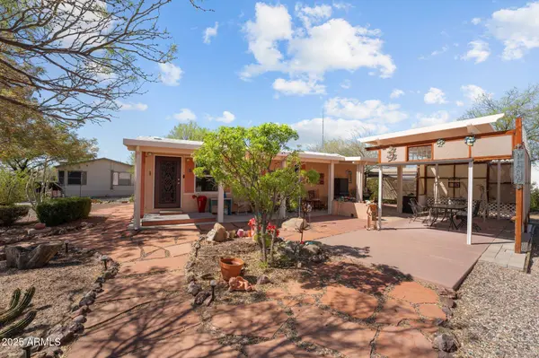 30870 S VAGABOND Trail, Congress, AZ 85332