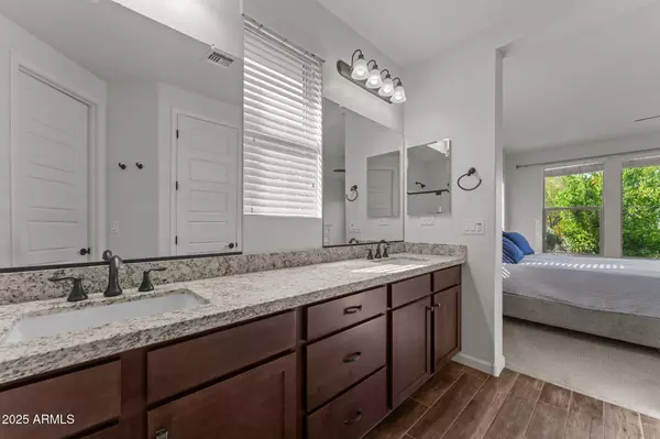 3266 SPARROWS CREEK Way, Wickenburg, AZ 85390