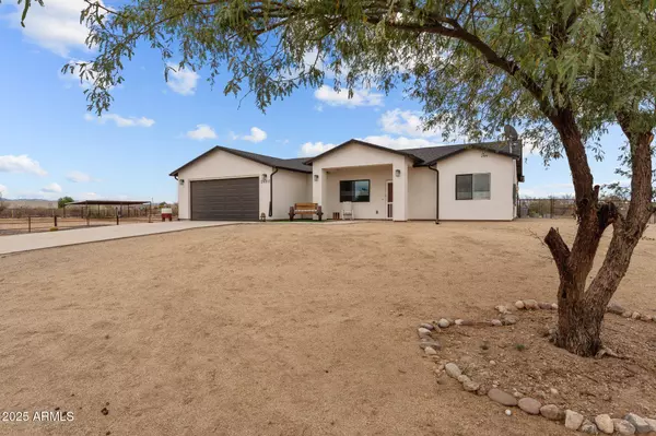 28311 N 253RD Drive, Wittmann, AZ 85361