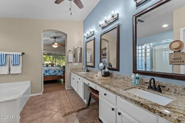 6907 W MONONA Drive, Glendale, AZ 85308