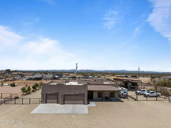 20312 W MELANIE Drive, Wittmann, AZ 85361