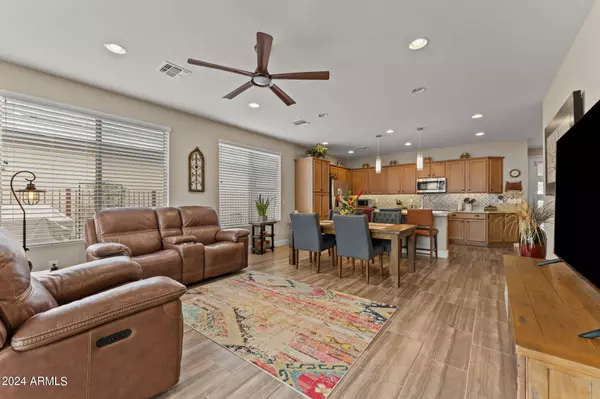 3710 GOLDMINE CANYON Way, Wickenburg, AZ 85390